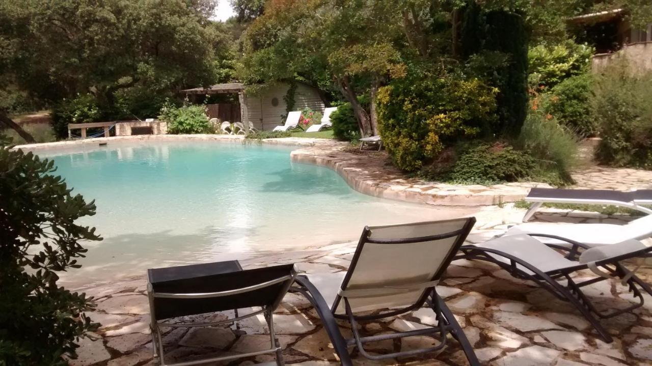 Bed and Breakfast La Bousquatière Piolenc Esterno foto